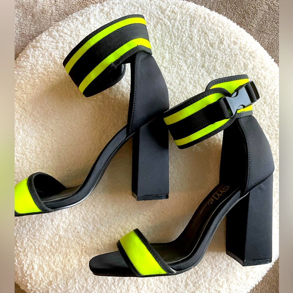 W9.5 Neon Green Strap Heels